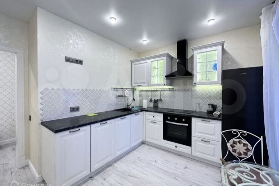 Продаётся 1-комнатная квартира, 37.2 м²