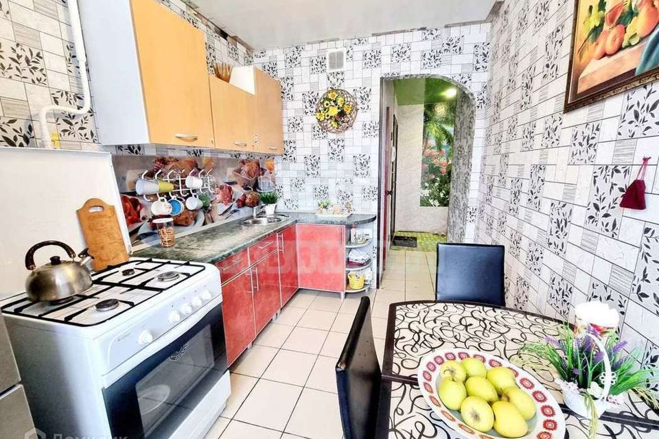 Продаётся 3-комнатная квартира, 65 м²