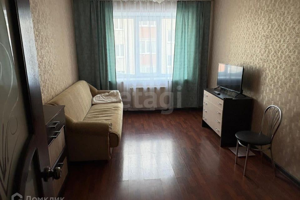 Продаётся 1-комнатная квартира, 37.9 м²