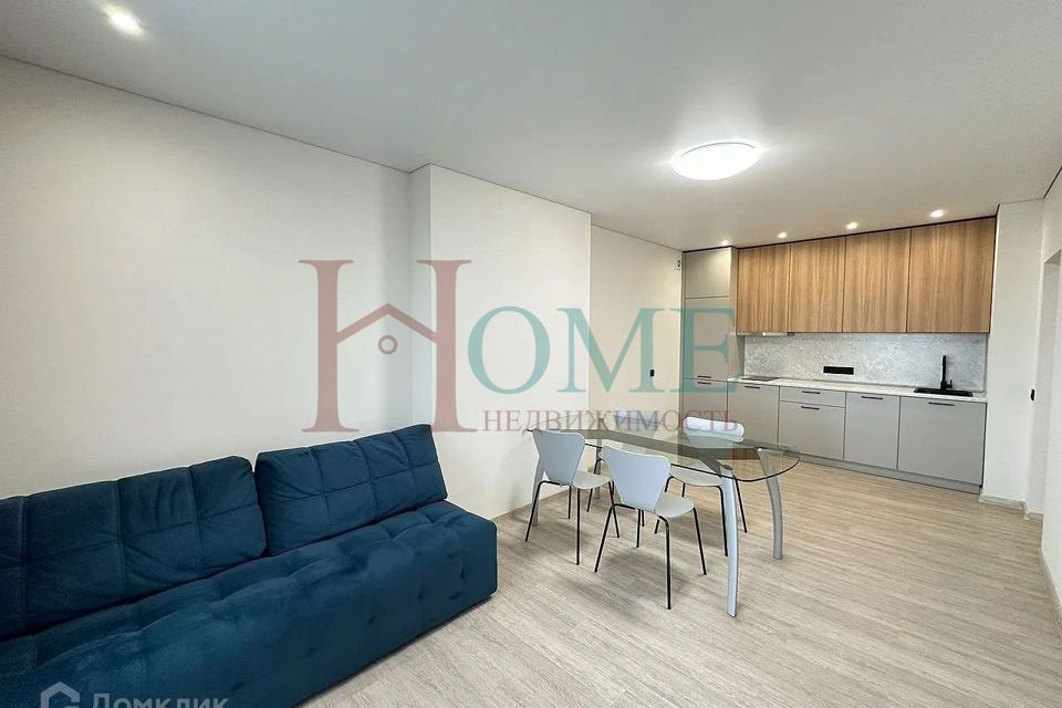 Сдаётся 2-комнатная квартира, 66 м²