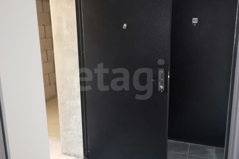 Продаётся 1-комнатная квартира, 39.8 м²