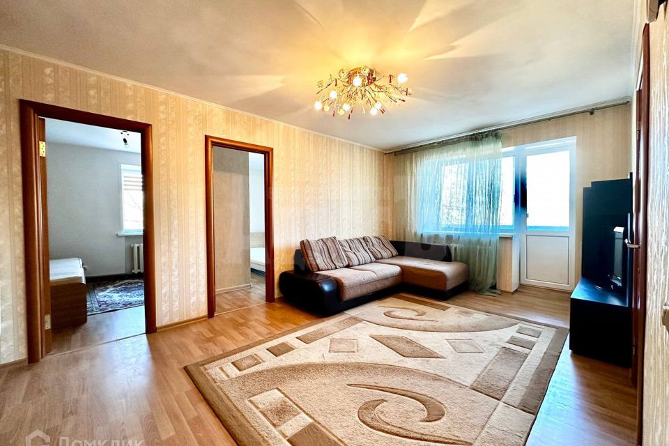 Продаётся 3-комнатная квартира, 49.7 м²