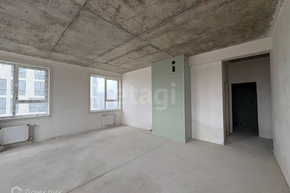 Продаётся 2-комнатная квартира, 75.3 м²