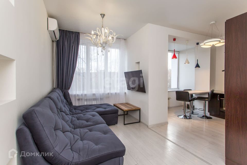 Продаётся 3-комнатная квартира, 62 м²