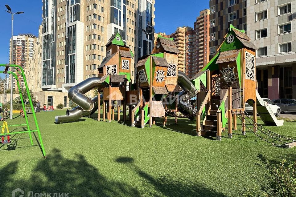 Продаётся 2-комнатная квартира, 59.5 м²