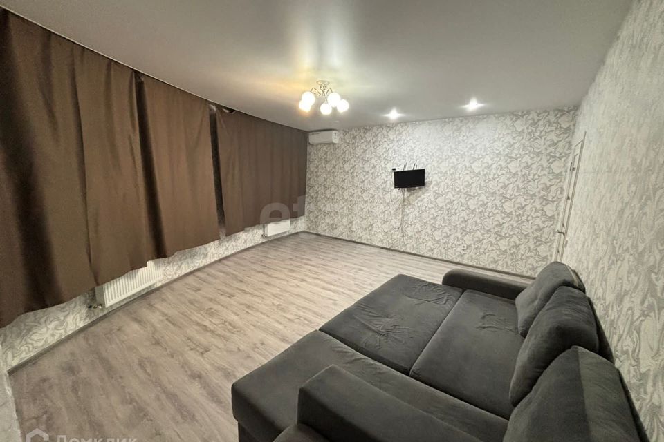 Продаётся 2-комнатная квартира, 61.2 м²