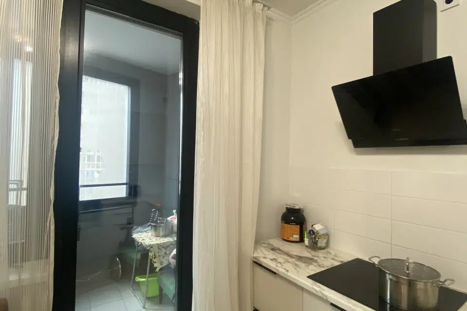 Продаётся 1-комнатная квартира, 41 м²