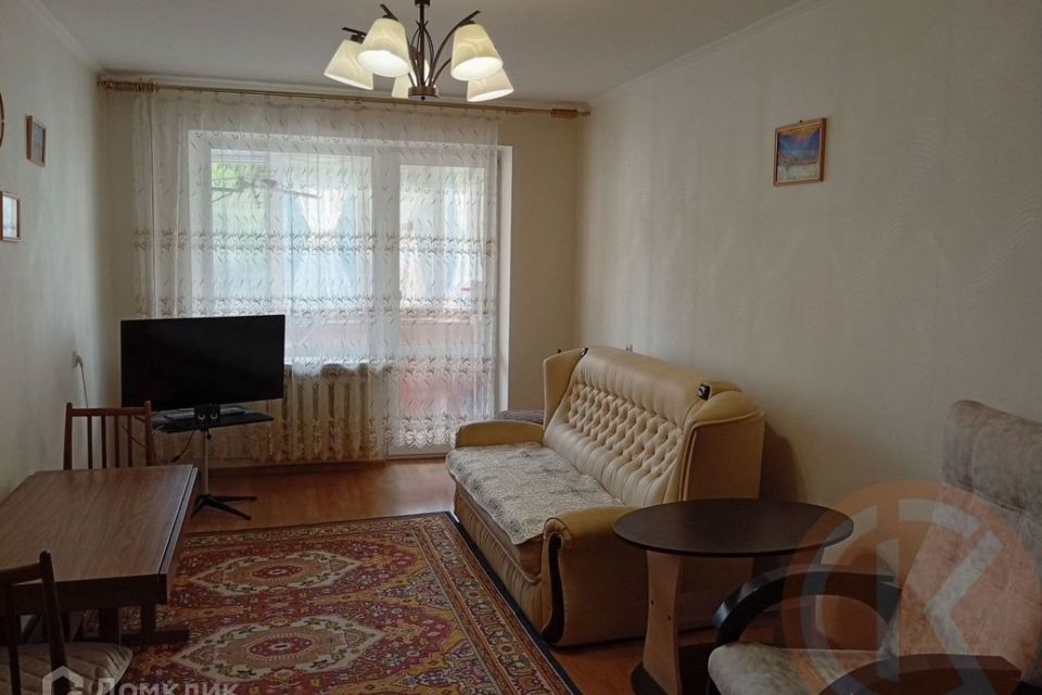 Продаётся 3-комнатная квартира, 58.6 м²
