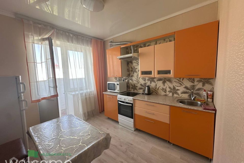 Продаётся 1-комнатная квартира, 38 м²