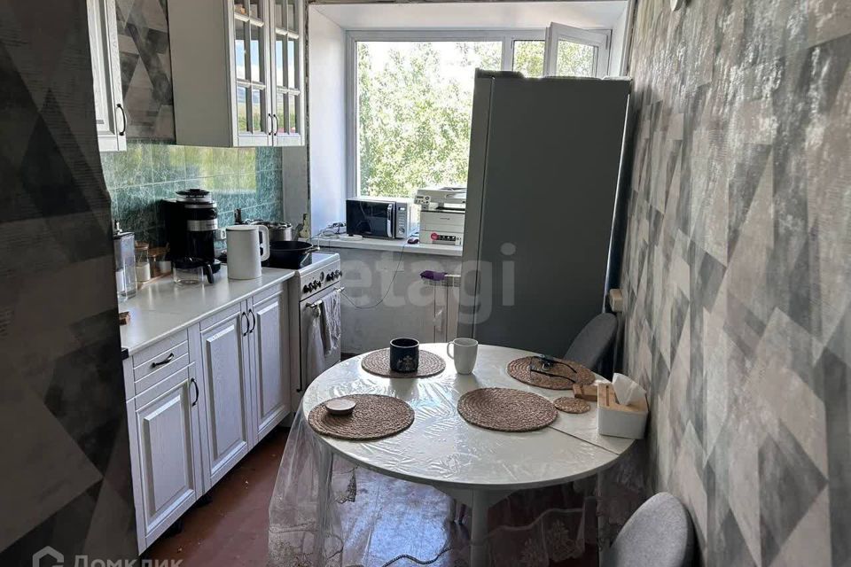 Продаётся 3-комнатная квартира, 60 м²