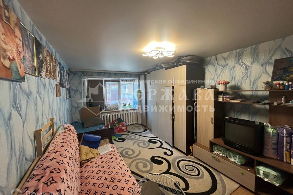 Продаётся 3-комнатная квартира, 58.6 м²