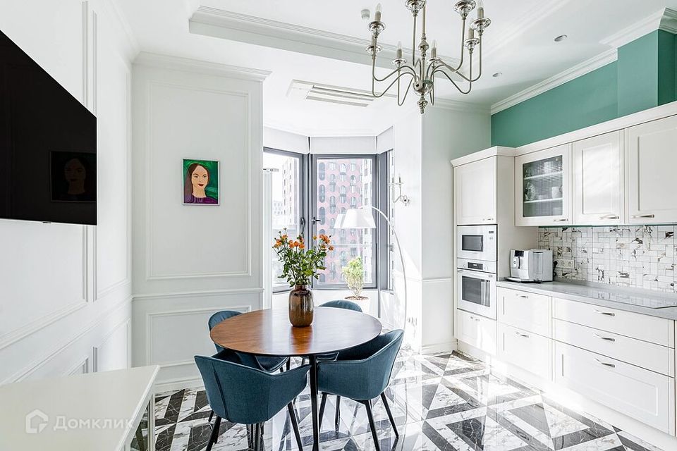 Продаётся 2-комнатная квартира, 76 м²