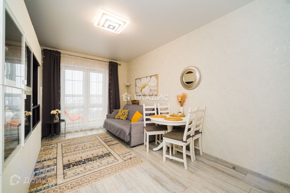 Продаётся 1-комнатная квартира, 47.5 м²