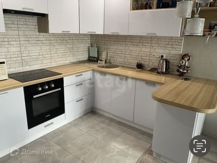 Продаётся 2-комнатная квартира, 69.9 м²