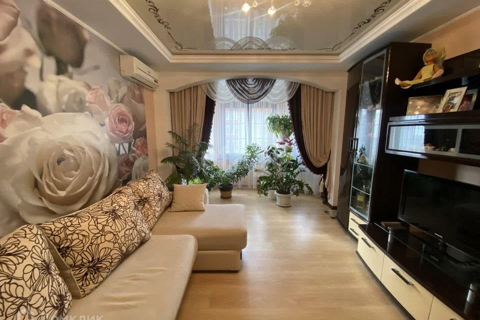 Продаётся 2-комнатная квартира, 69 м²