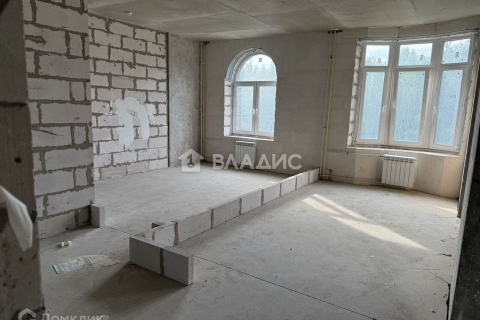 Продаётся 3-комнатная квартира, 82.8 м²