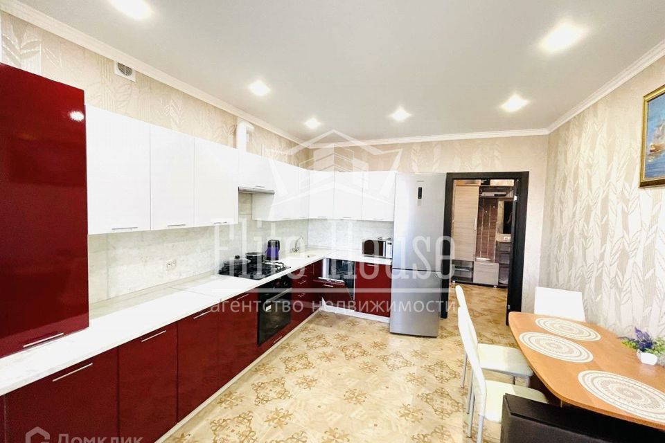 Продаётся 1-комнатная квартира, 50.2 м²