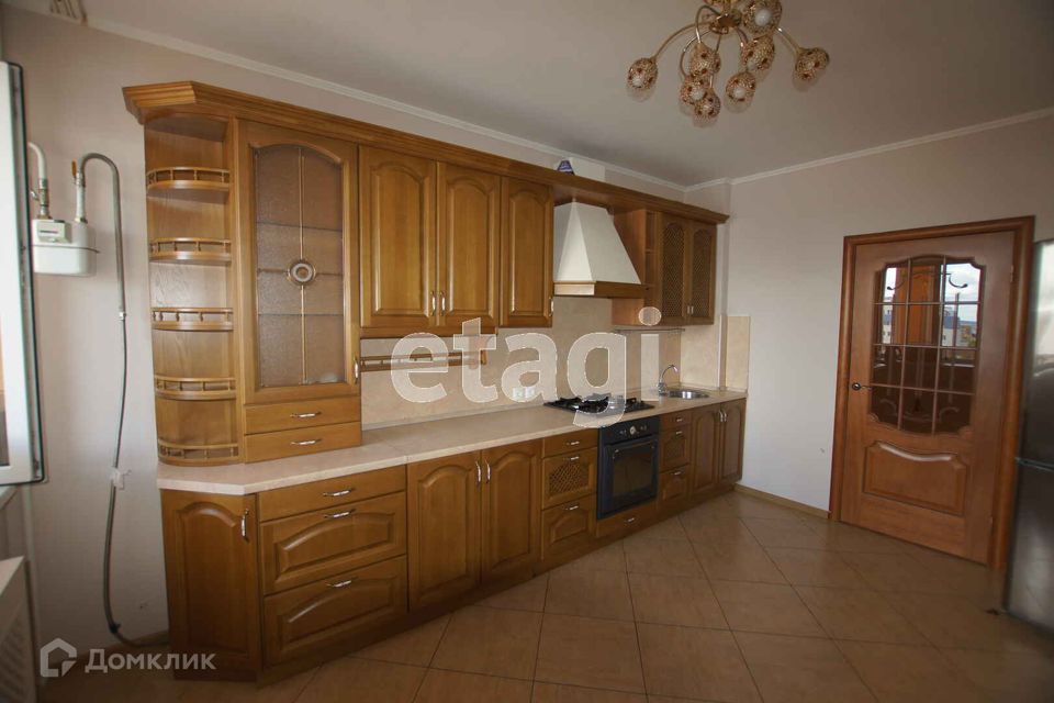 Продаётся 1-комнатная квартира, 46.5 м²