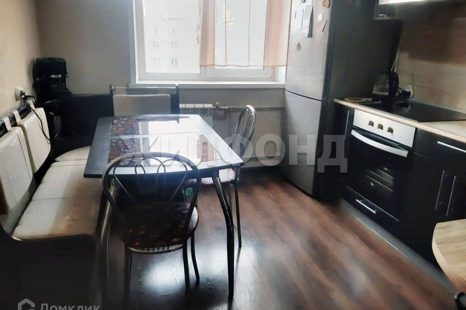 Продаётся 3-комнатная квартира, 65.9 м²