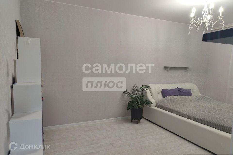 Продаётся 3-комнатная квартира, 72 м²