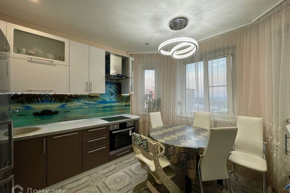 Продаётся 2-комнатная квартира, 56.4 м²