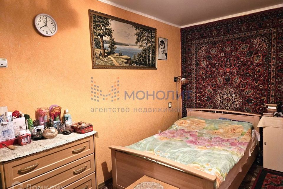 Продаётся 3-комнатная квартира, 49.4 м²