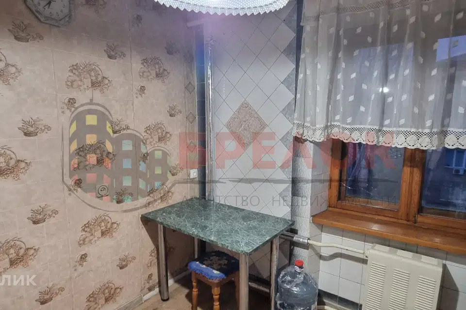 Продаётся 1-комнатная квартира, 32 м²