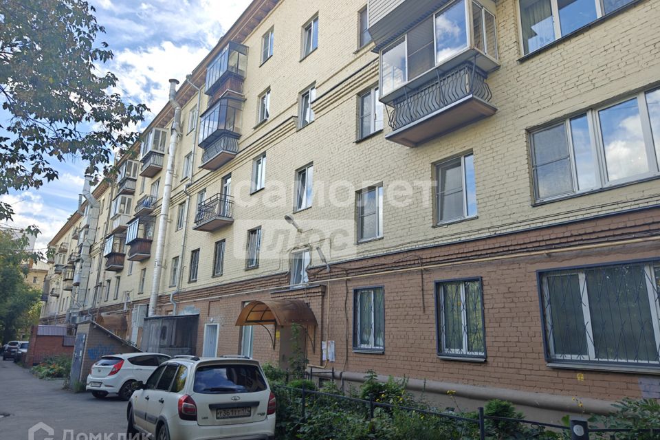 Продаётся 2-комнатная квартира, 60.5 м²