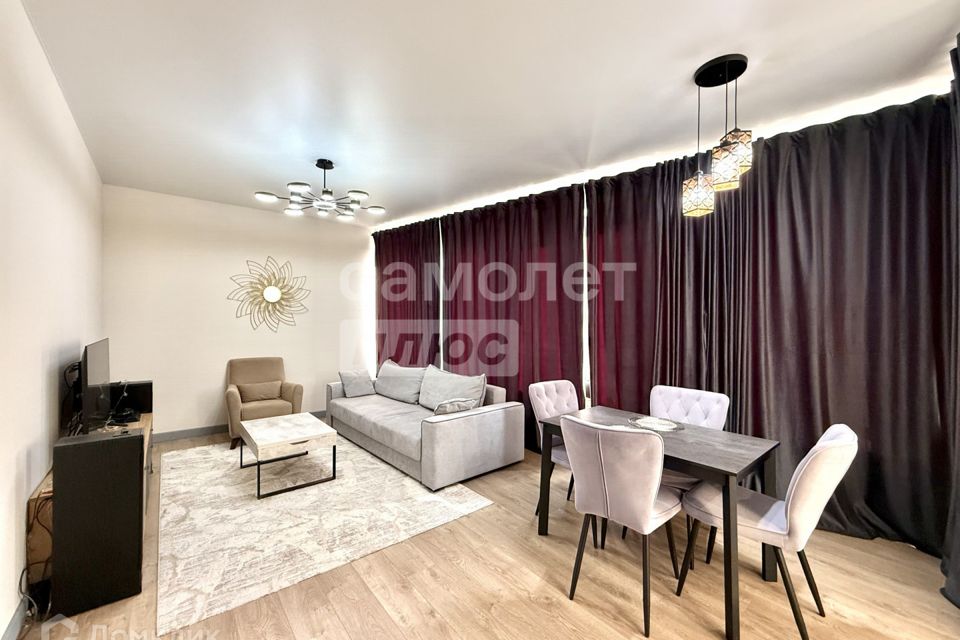 Продаётся 2-комнатная квартира, 52.6 м²