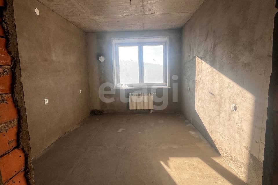 Продаётся 2-комнатная квартира, 57.8 м²