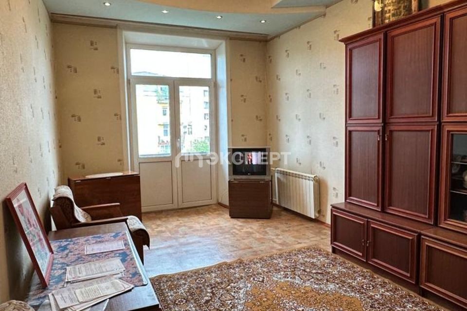 Продаётся 2-комнатная квартира, 59.3 м²