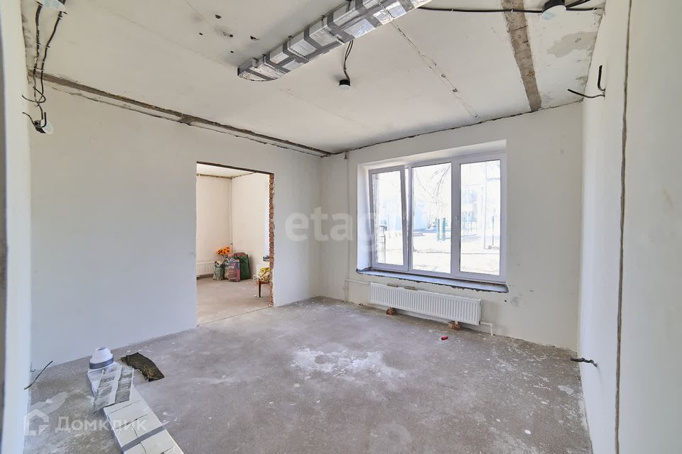 Продаётся 2-комнатная квартира, 60.9 м²
