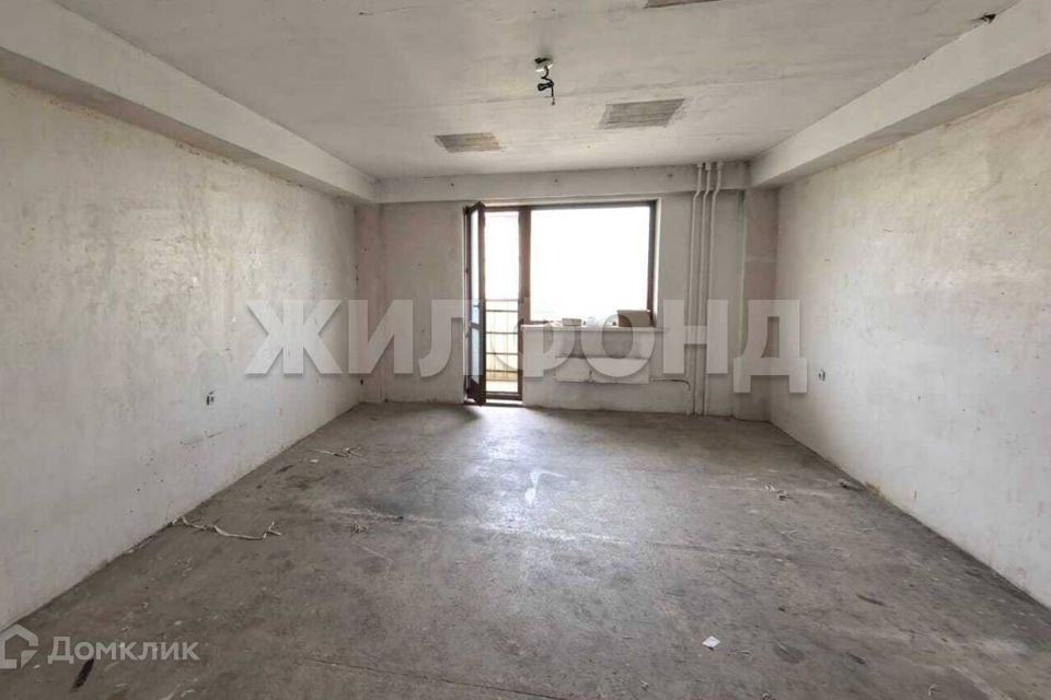 Продаётся 4-комнатная квартира, 126.3 м²