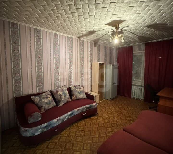 Продаётся комната в 3-комн. квартире, 16.9 м²