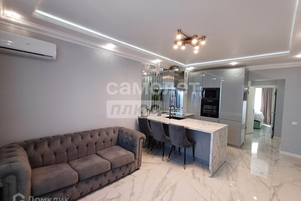 Продаётся 1-комнатная квартира, 40.7 м²