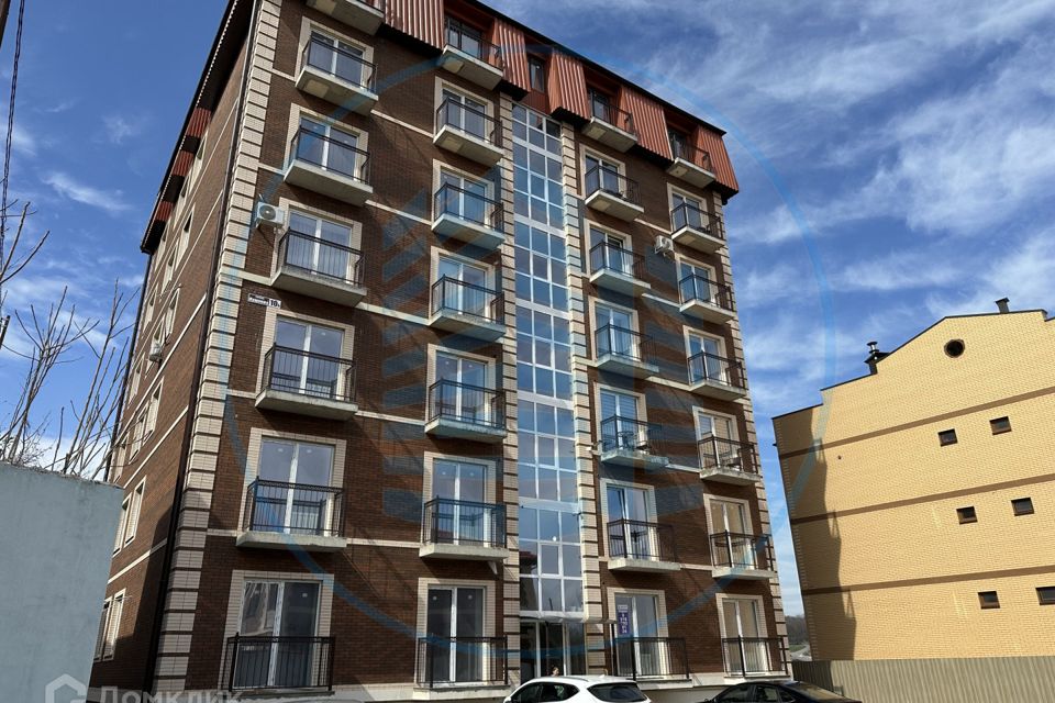 Продаётся 1-комнатная квартира, 56 м²