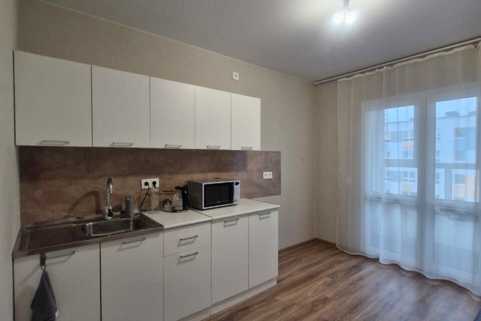 Продаётся 3-комнатная квартира, 71.8 м²