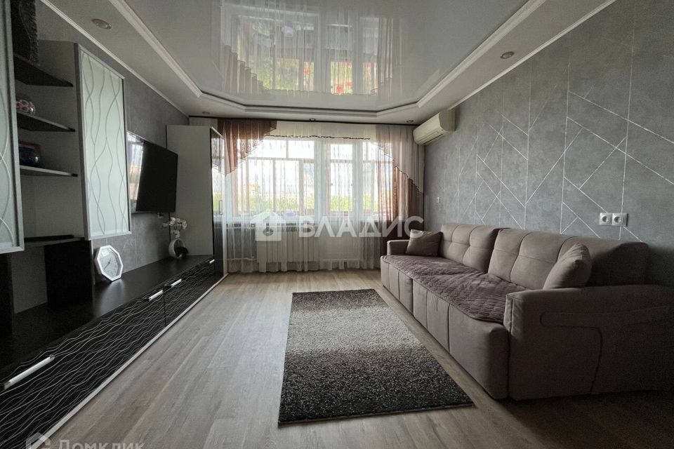 Продаётся 3-комнатная квартира, 67.5 м²