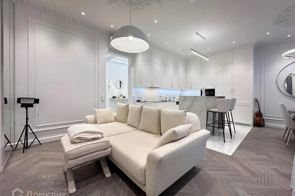 Продаётся 2-комнатная квартира, 61.7 м²