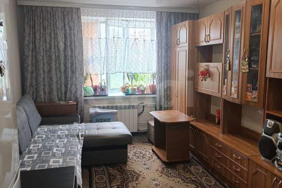 Продаётся комната в 1-комн. квартире, 14 м²