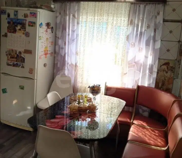 Продаётся 2-этажный дом, 130 м²