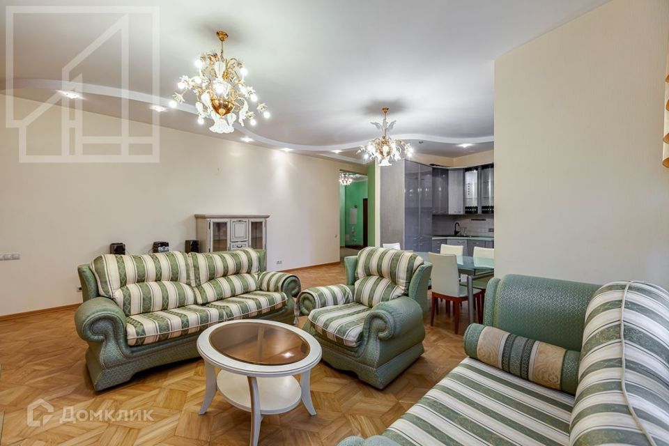 Сдаётся 3-комнатная квартира, 123 м²