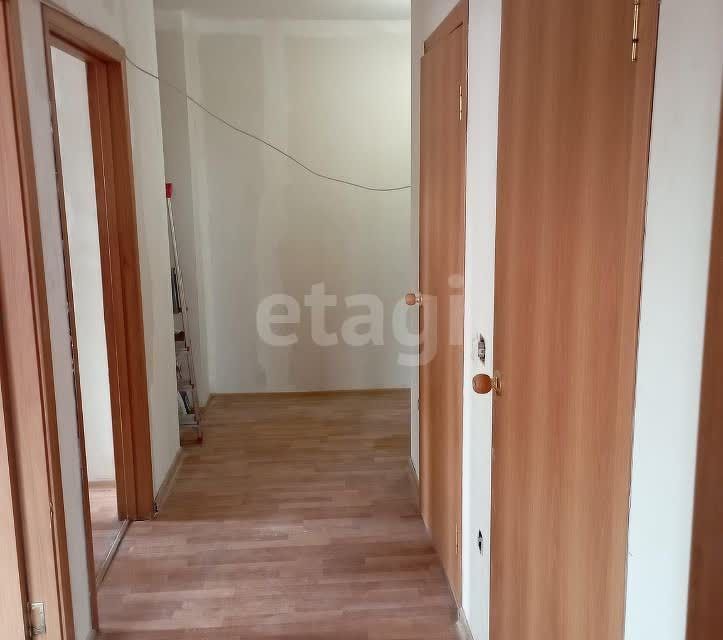 Продаётся 2-комнатная квартира, 59.6 м²