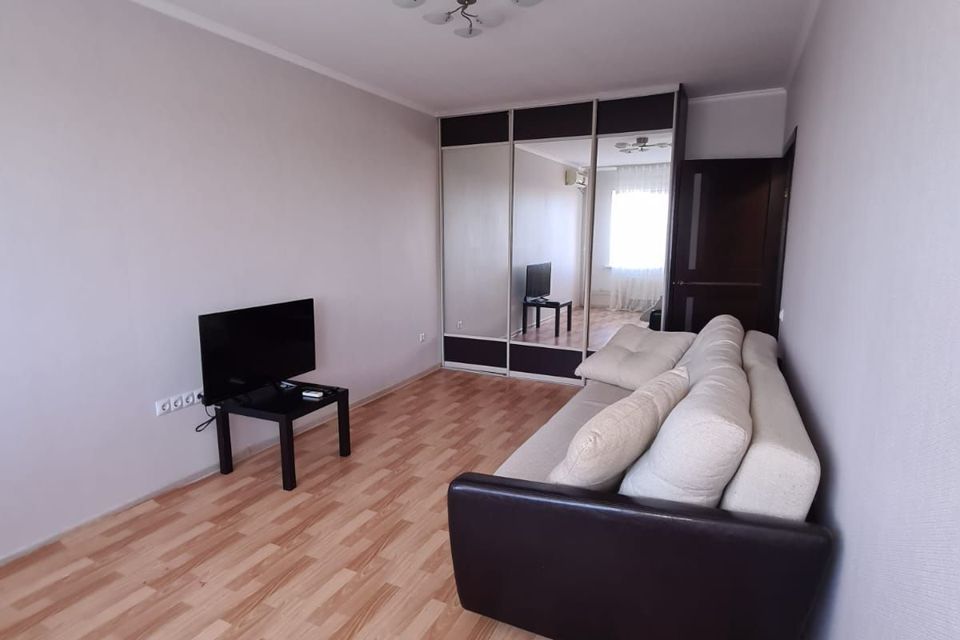 Продаётся 1-комнатная квартира, 35 м²