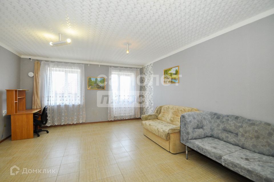 Продаётся 3-комнатная квартира, 75.2 м²