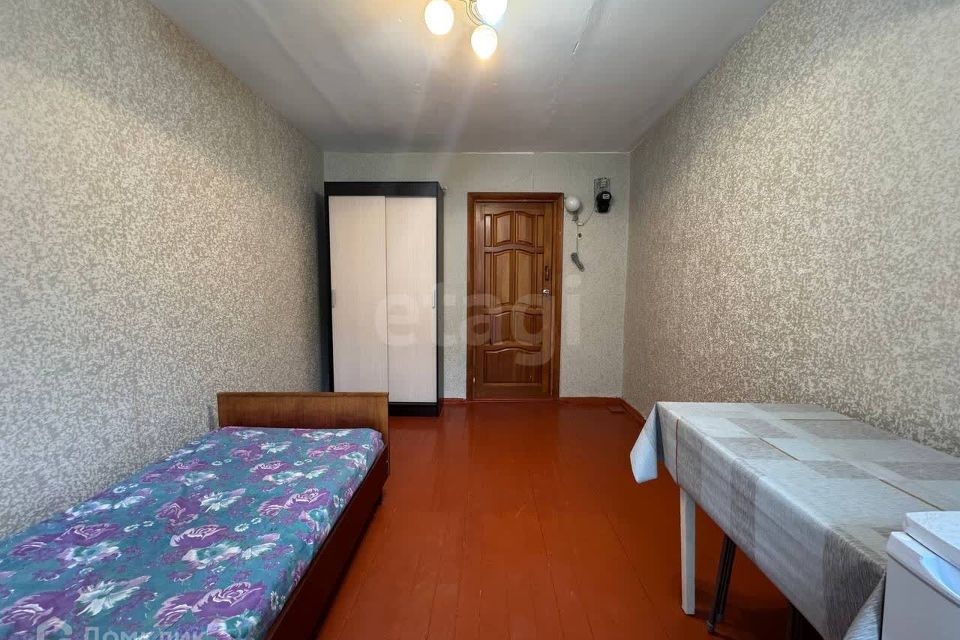 Продаётся комната в 6-комн. квартире, 12 м²