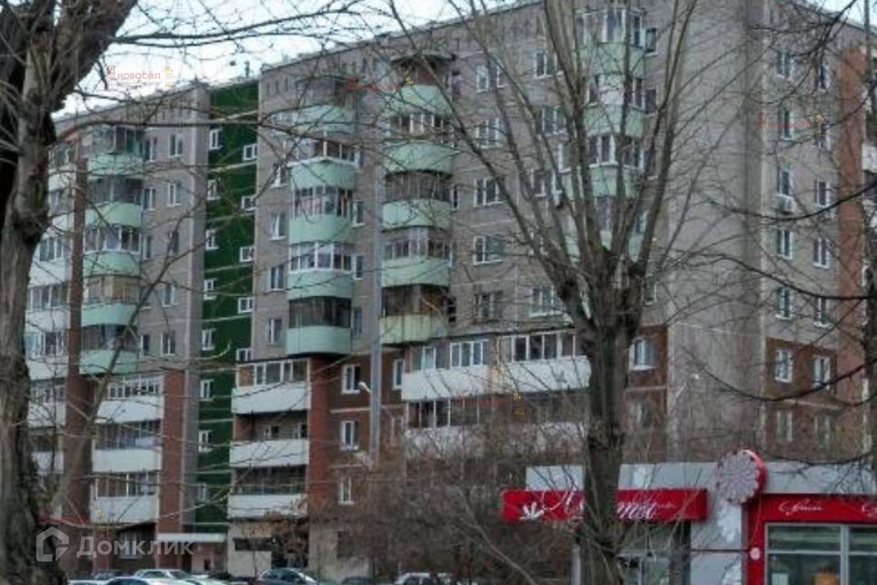 Продаётся 4-комнатная квартира, 77 м²