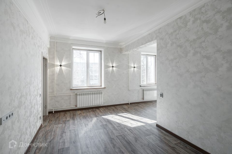 Продаётся 3-комнатная квартира, 75.5 м²