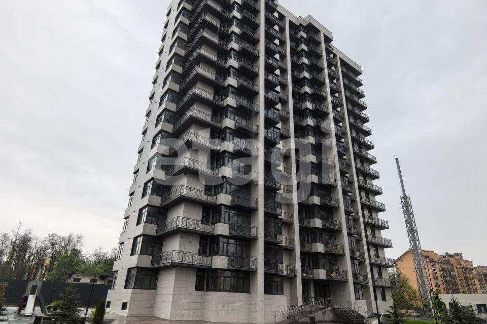 Продаётся 1-комнатная квартира, 51 м²