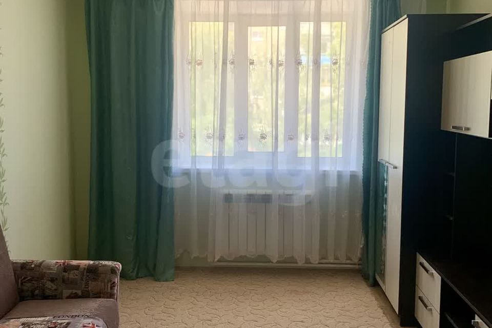 Продаётся 1-комнатная квартира, 37.4 м²